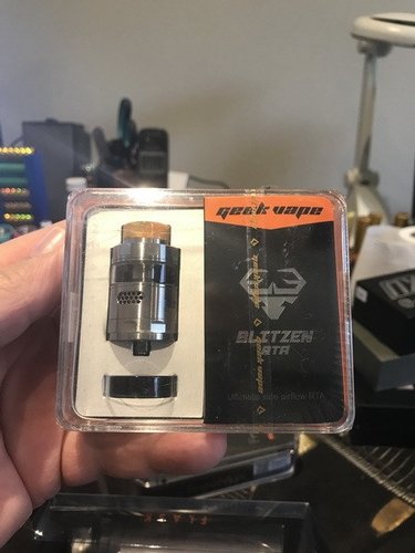 VKVapeMail4.JPG