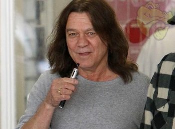 eddie-van-halen-e-cigarette.jpg