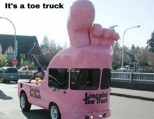 Toe Truck.jpg