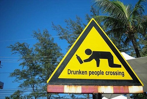 Funny-Signs-Drunken-40-38330.jpg