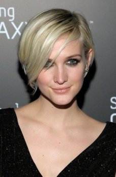 Ashlee Simpson.jpg