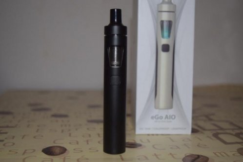 eGo-AIO-ecig-550x366-2.jpg